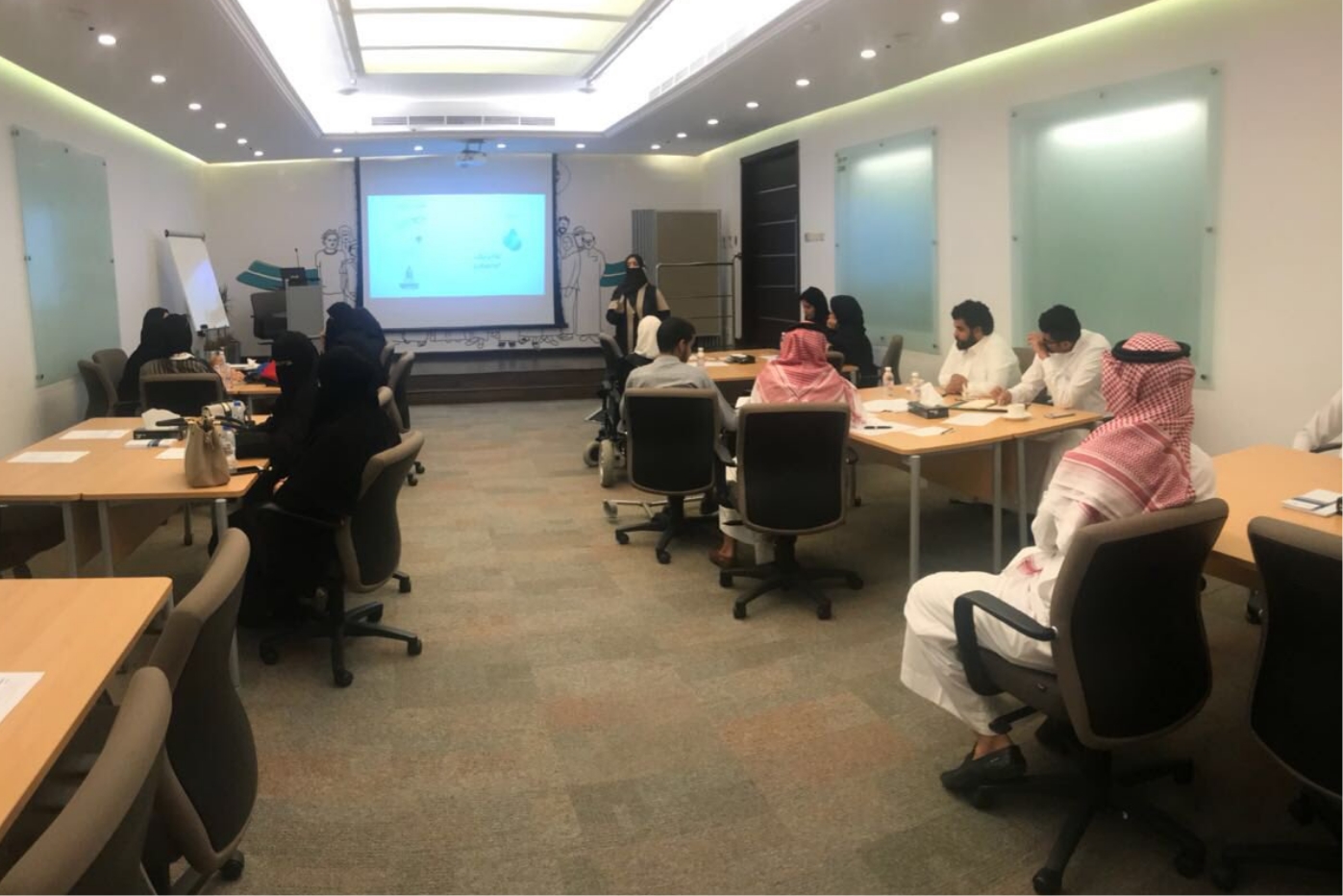 Lorem ipsum dolor sit amet, consetetur sadipscing elitr, sed diam nonumy eirmod tempor