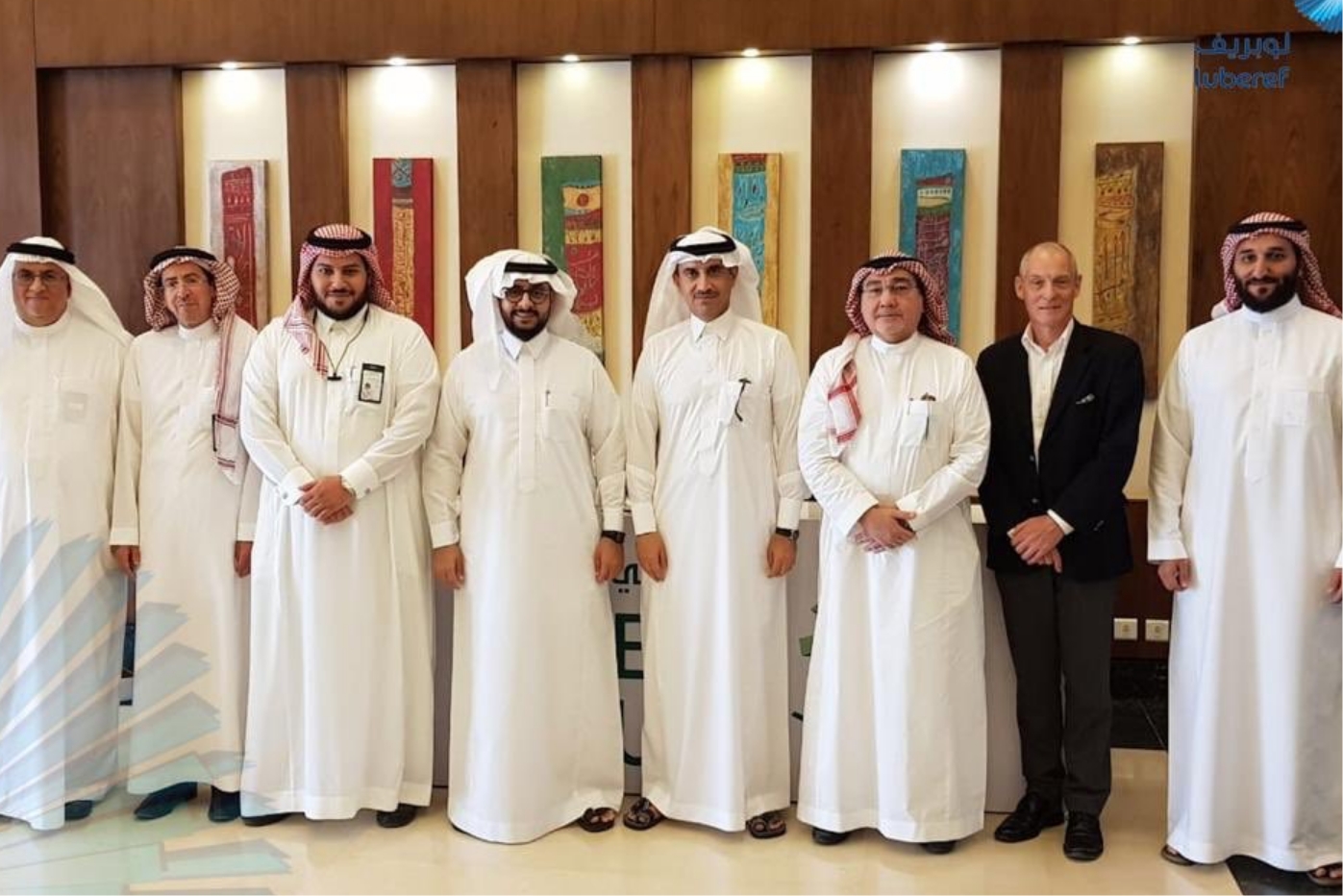 Lorem ipsum dolor sit amet, consetetur sadipscing elitr, sed diam nonumy eirmod tempor